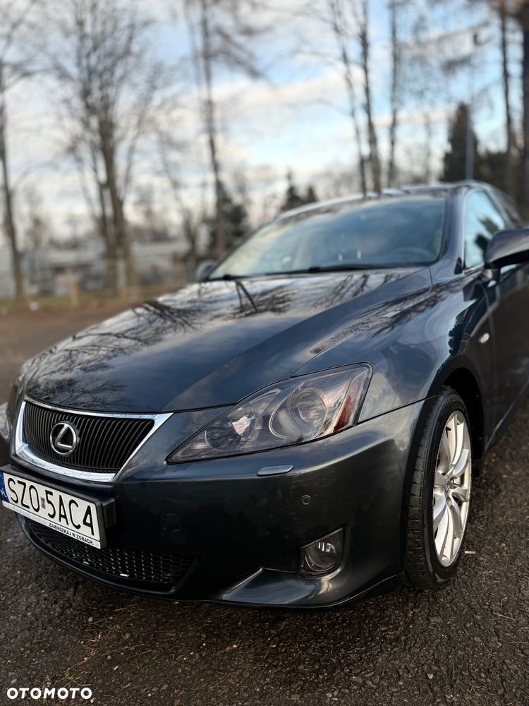 Lexus IS 220d Luxury Line - 3