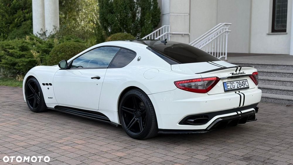 Maserati GranTurismo S - 15