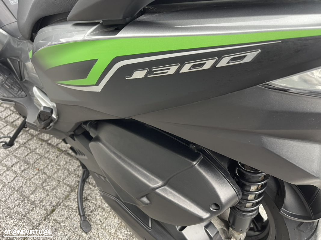 Kawasaki J300 300 - 6