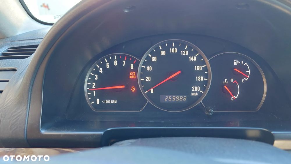 Suzuki Grand Vitara 2.7 V6 - 12