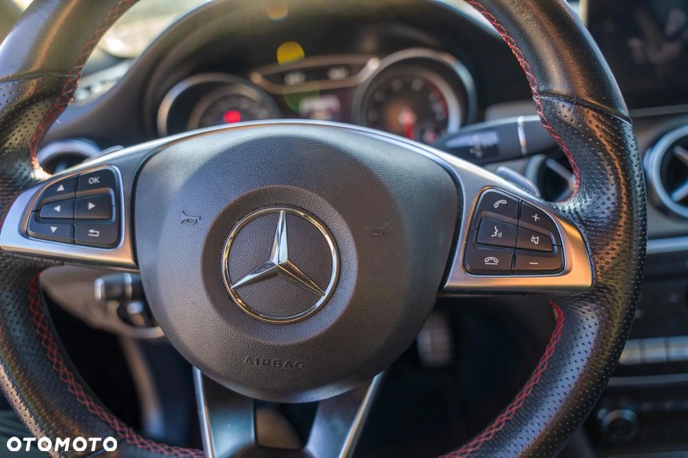 Mercedes-Benz GLA 200 7G-DCT AMG Line - 8