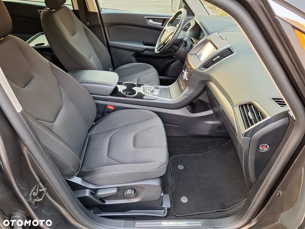 Ford S-Max 2.0 EcoBlue Titanium - 25