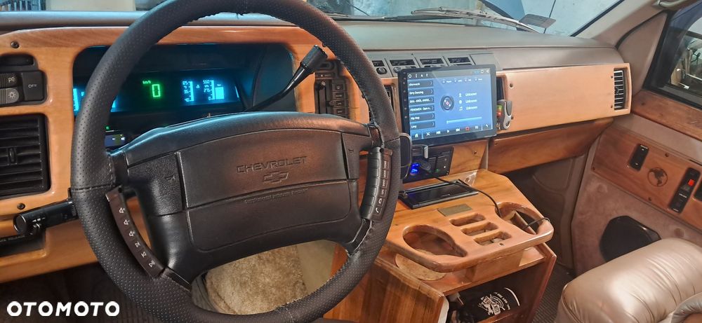 Chevrolet Astro - 11