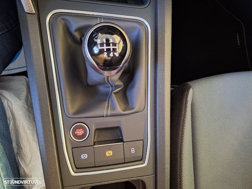 SEAT Leon ST 2.0 TDI Style - 27