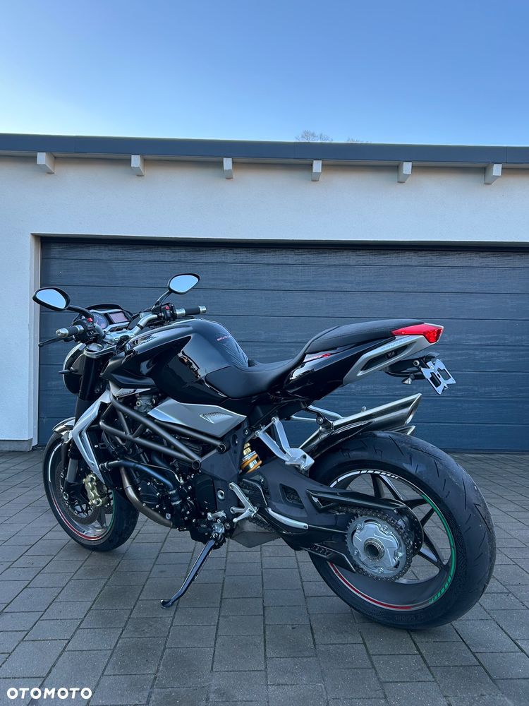 MV AGUSTA Brutale - 3