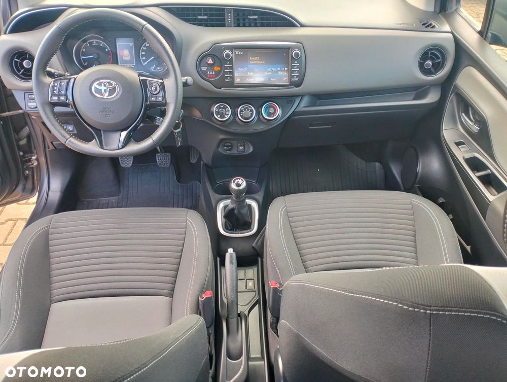 Toyota Yaris - 5