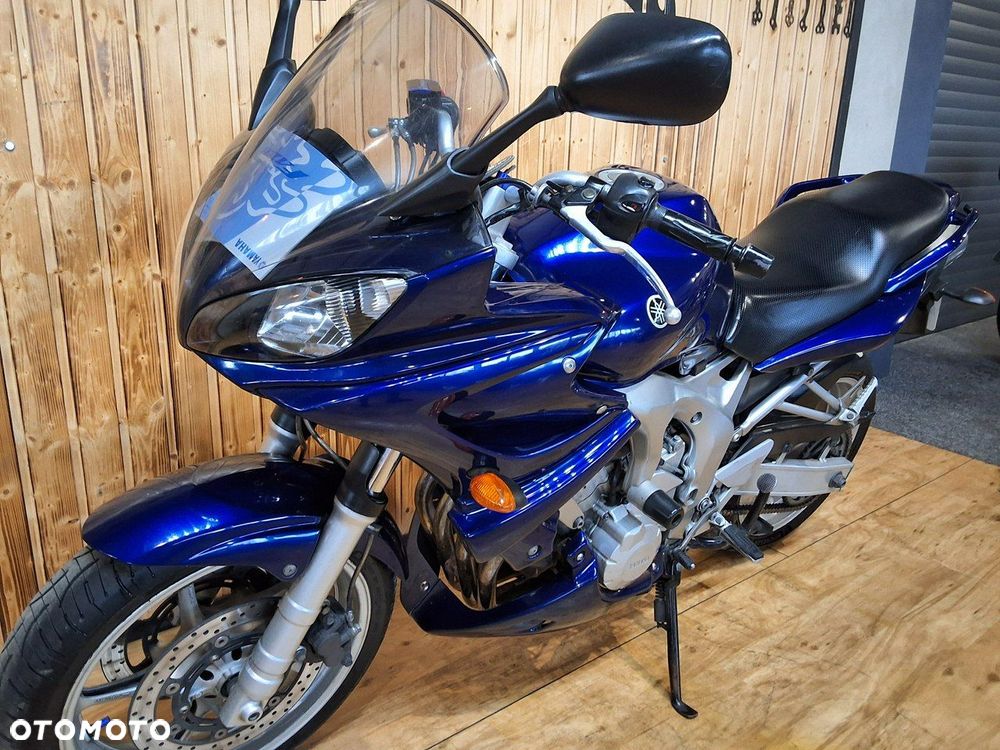 Yamaha FZ6 - 8