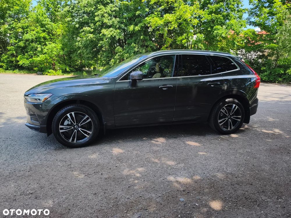 Volvo XC 60 T6 AWD Momentum - 2