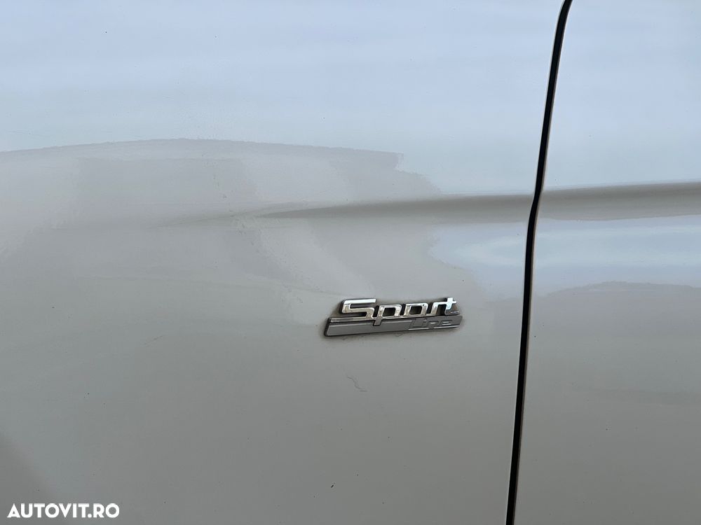 BMW Seria 3 318d Edition Luxury Line Purity - 30
