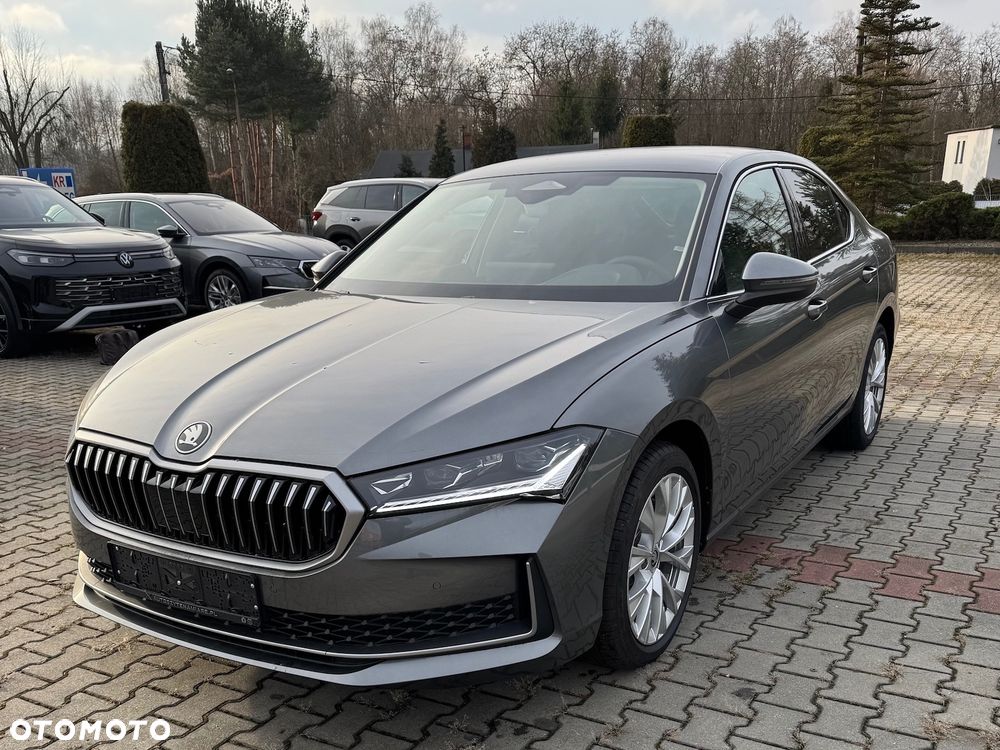 Skoda Superb 2.0 TDI SCR Selection DSG - 2