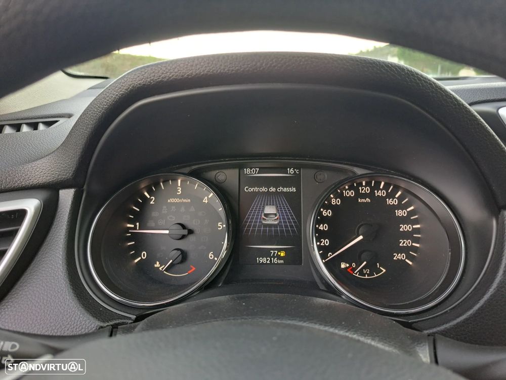 Nissan Qashqai 1.5 dCi DPF acenta - 20