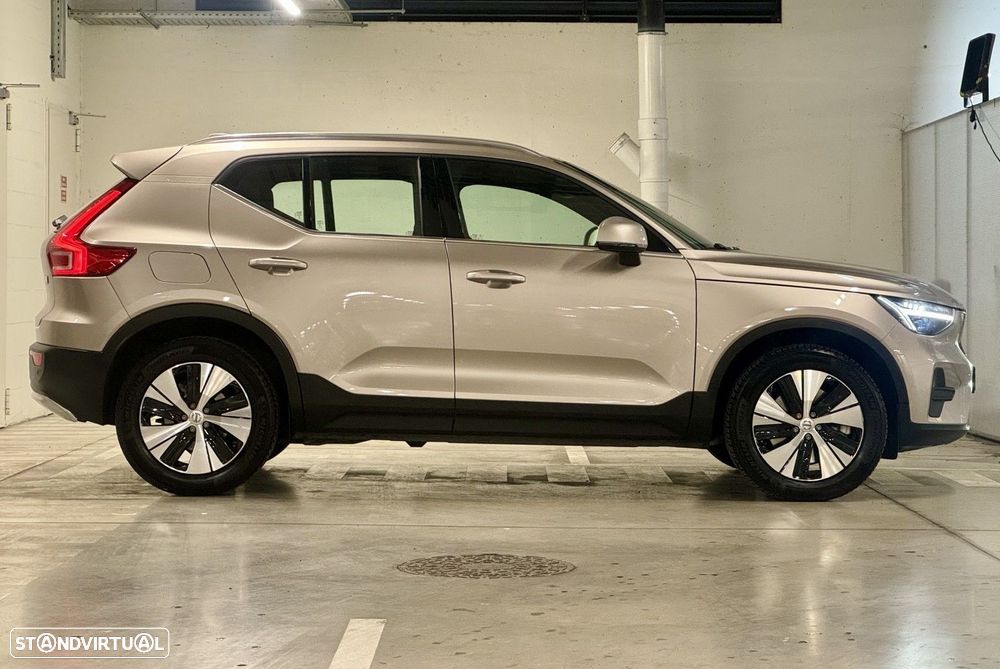 Volvo XC 40 1.5 T5 PHEV Momentum Plus - 7