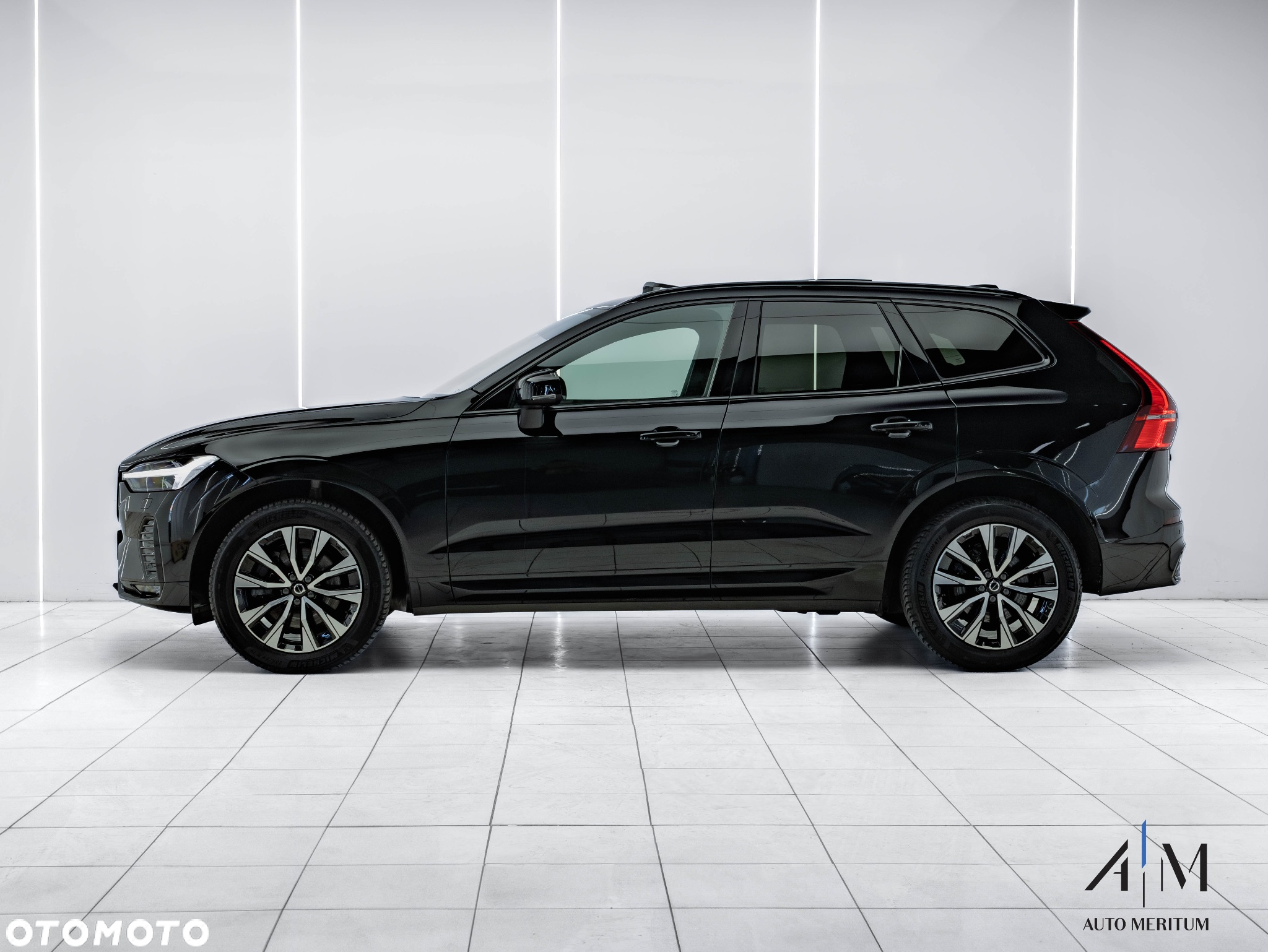 Volvo XC 60 B4 D AWD Plus Dark - 6