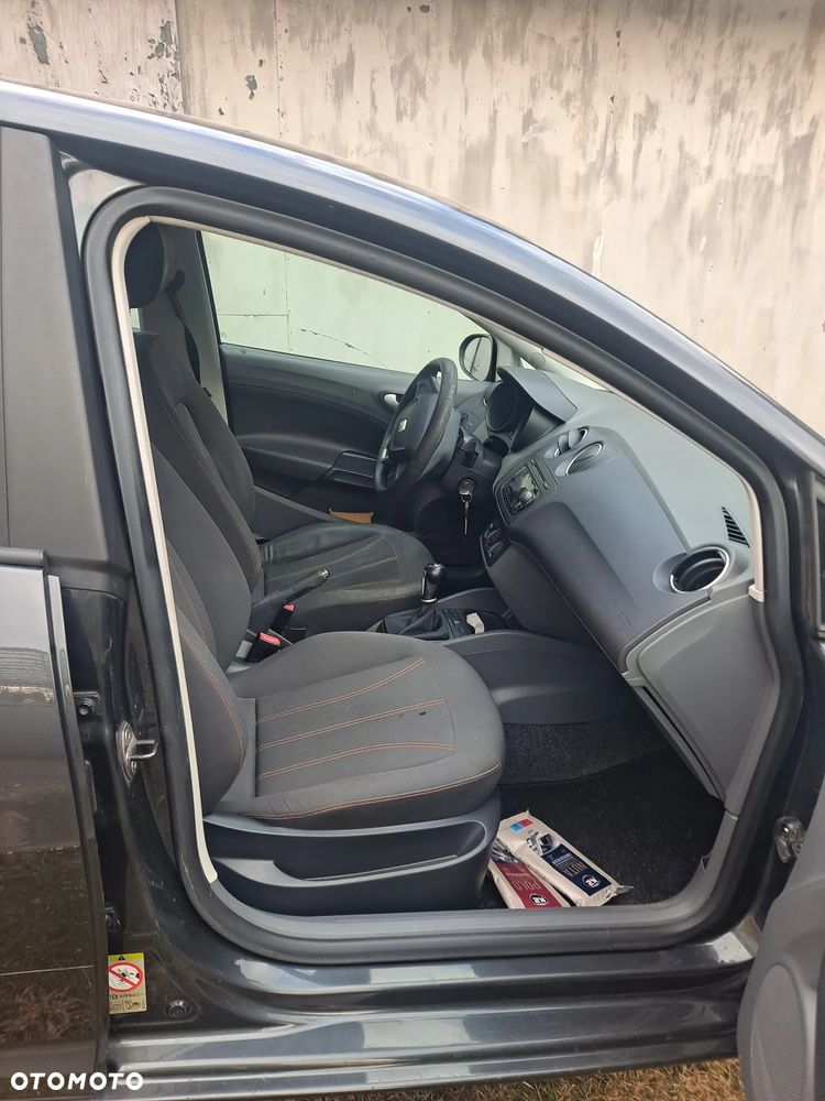 Seat Ibiza 1.2 12V Entry - 4