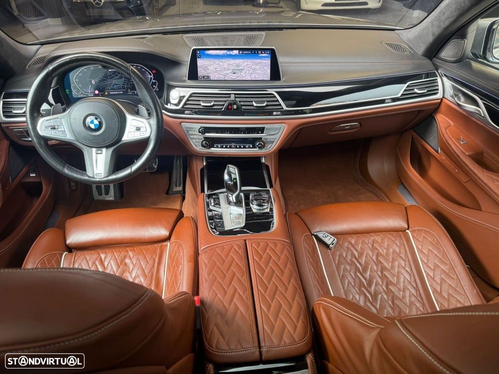 BMW 745 e iPerformance Pack M Auto - 6