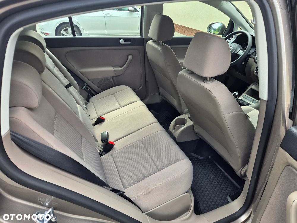 Volkswagen Golf Plus 1.6 Trendline - 14