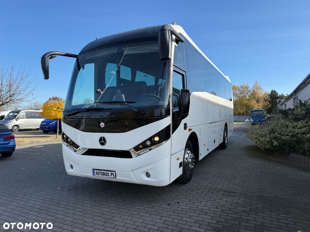 Mercedes-Benz Atego Unvi