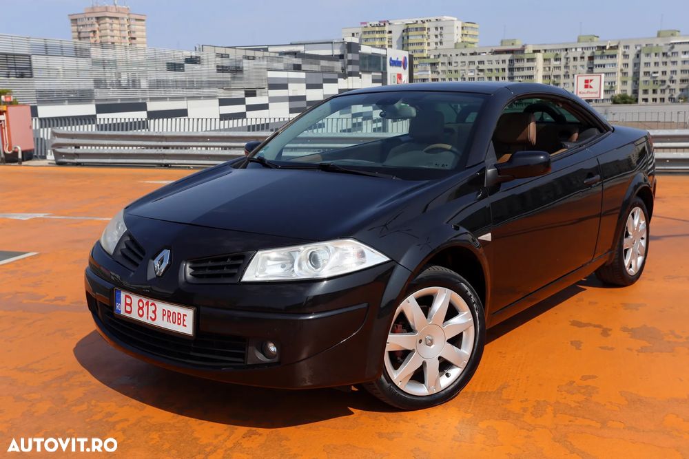 Renault Megane 2.0 dCi Coupe-Cabriolet Privilege - 1