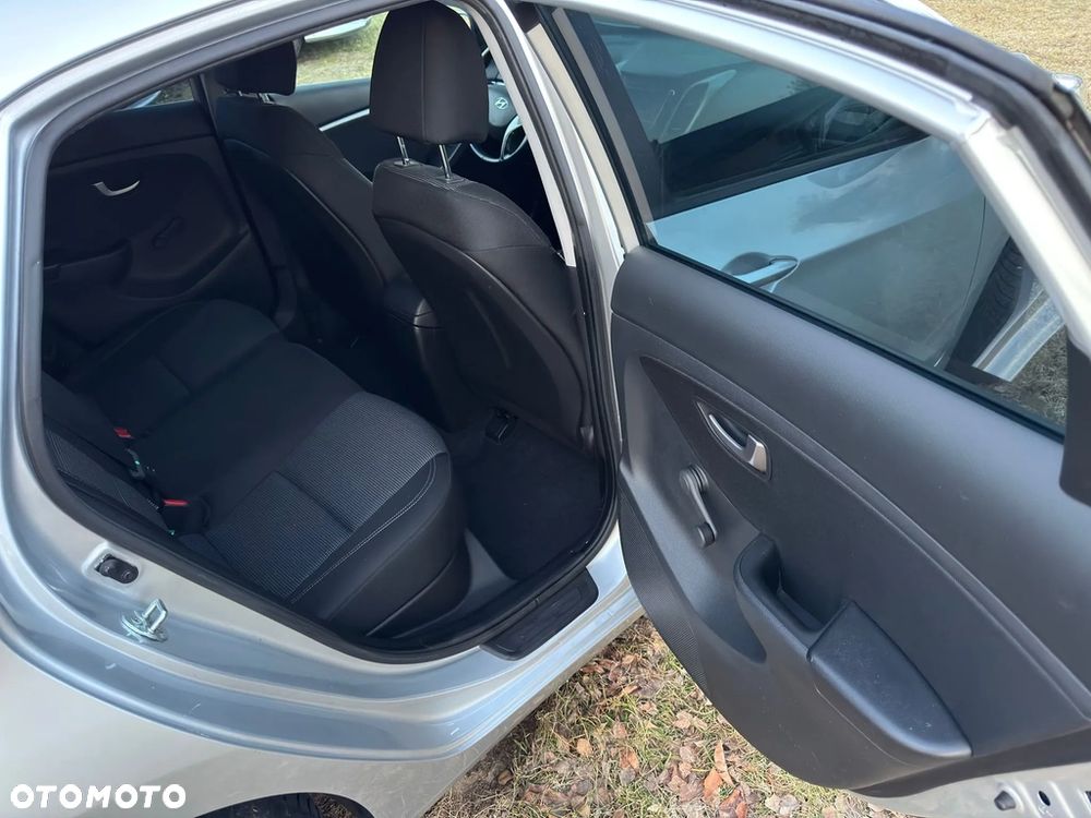 Hyundai i30 1.4 Advantage - 17