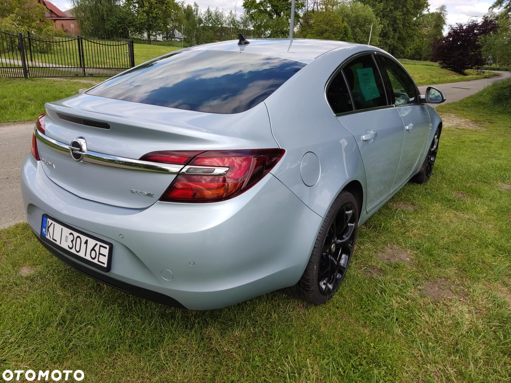 Opel Insignia 1.6 T Cosmo S&S - 4