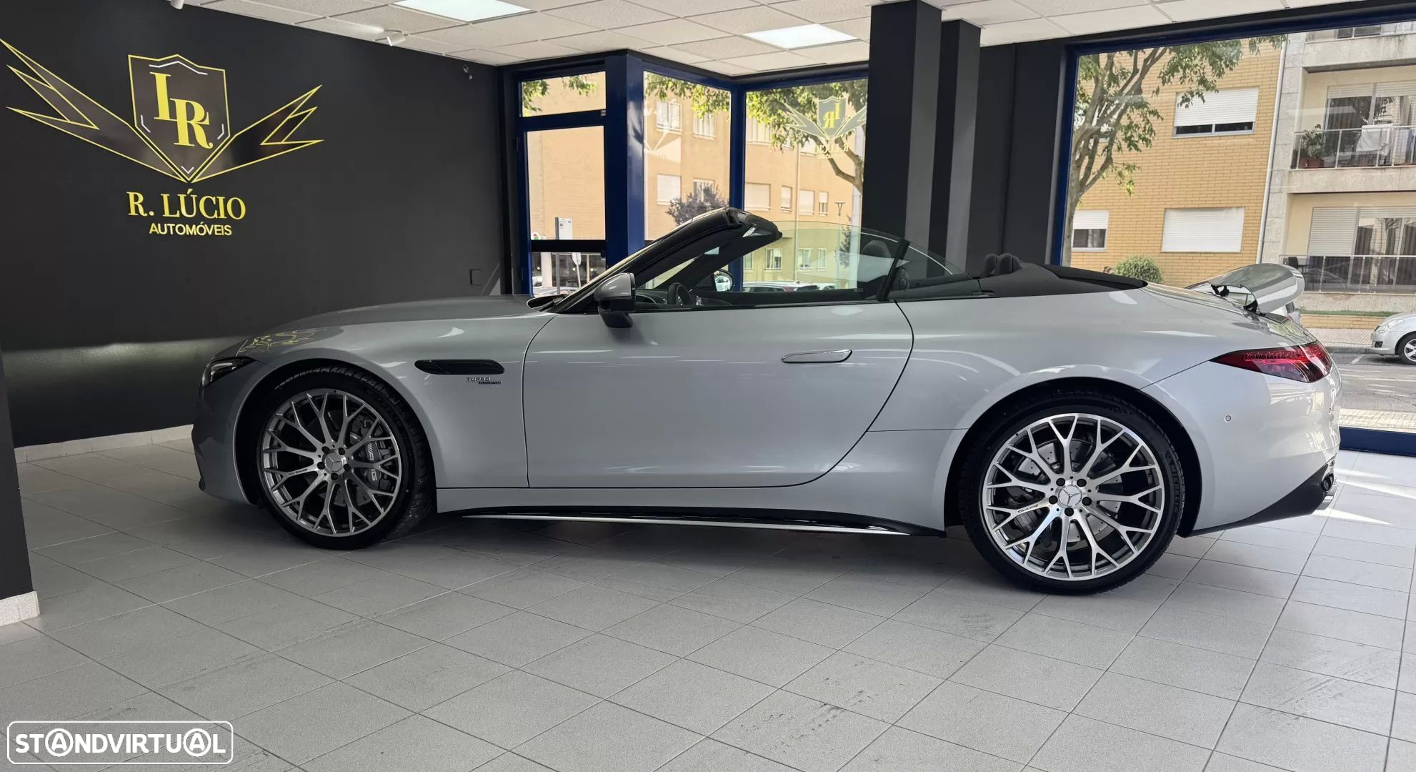 Mercedes-Benz SL 43 AMG - 22