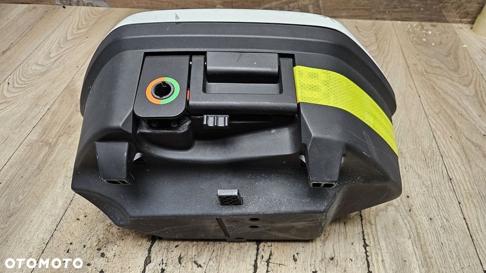 Kufer prawy Yamaha FJR 1300 / Tracer 900 / TDM 900 - 6