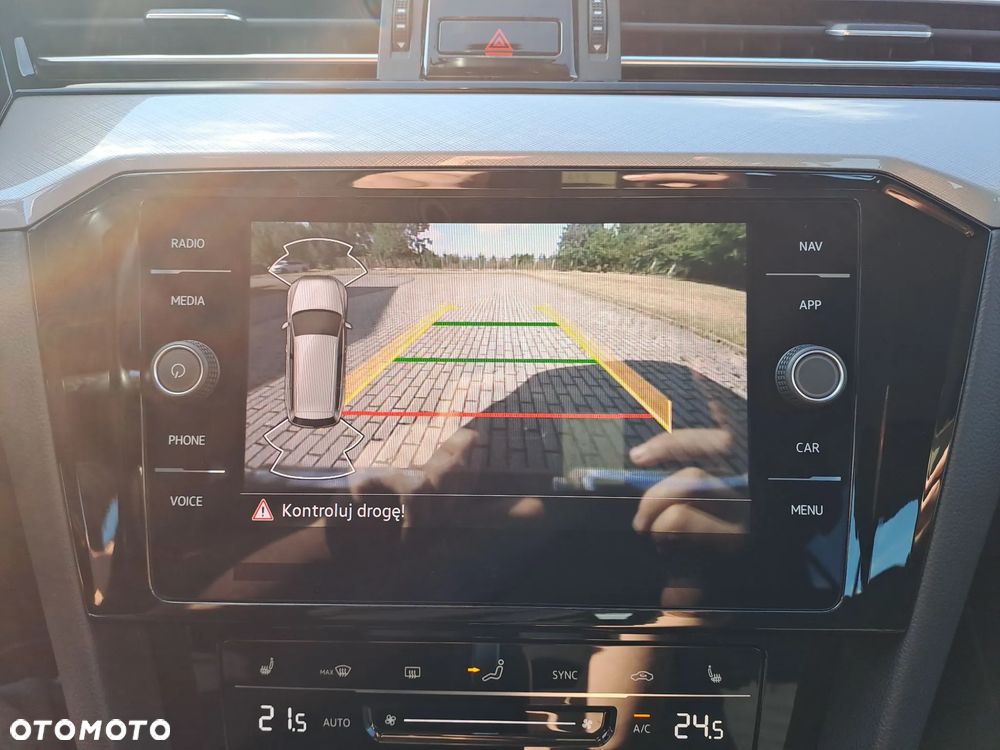 Volkswagen Passat 2.0 TSI Business DSG - 15