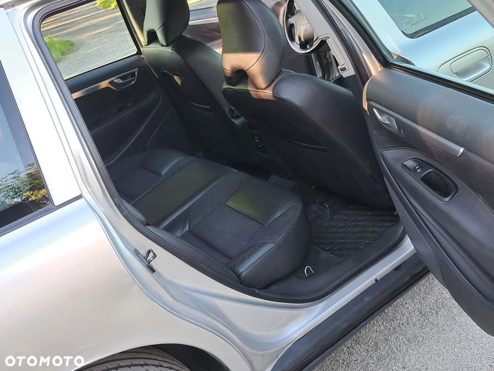 Volvo V70 2.4 - 14