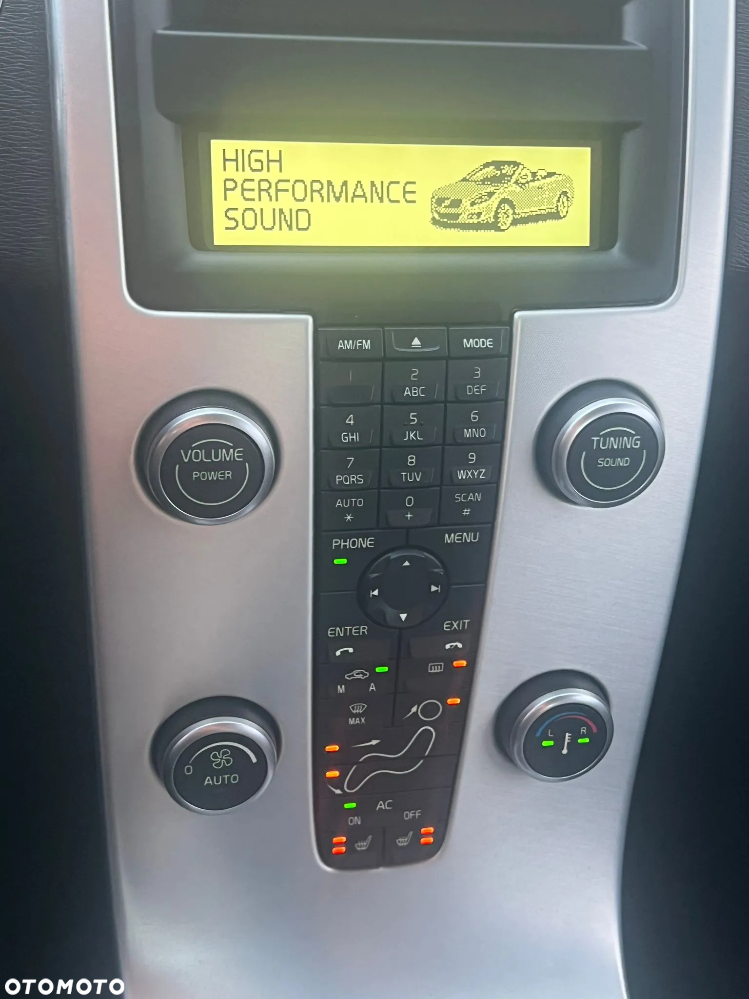 Volvo C70 D4 Summum - 32
