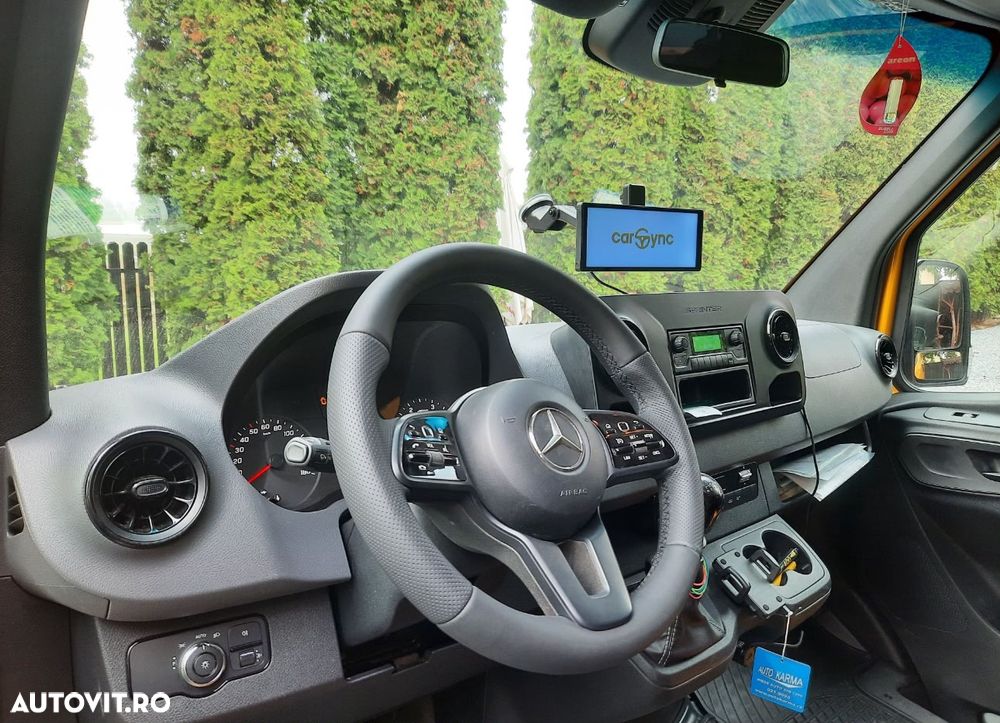 Mercedes-Benz Sprinter Tourer Standard HA CREW - 6