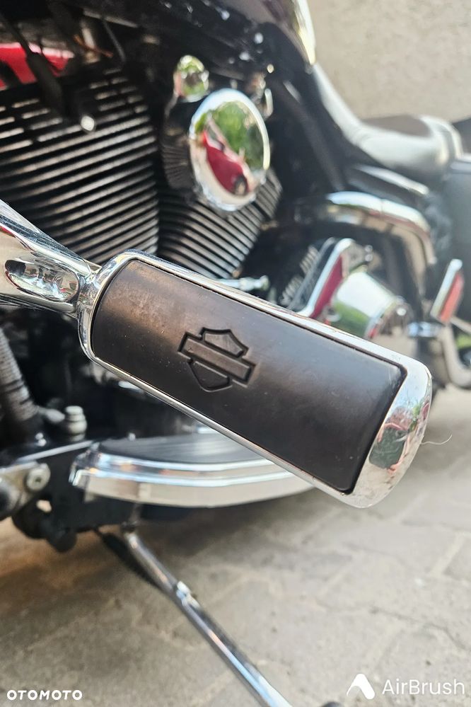 Harley-Davidson Touring Road King - 4