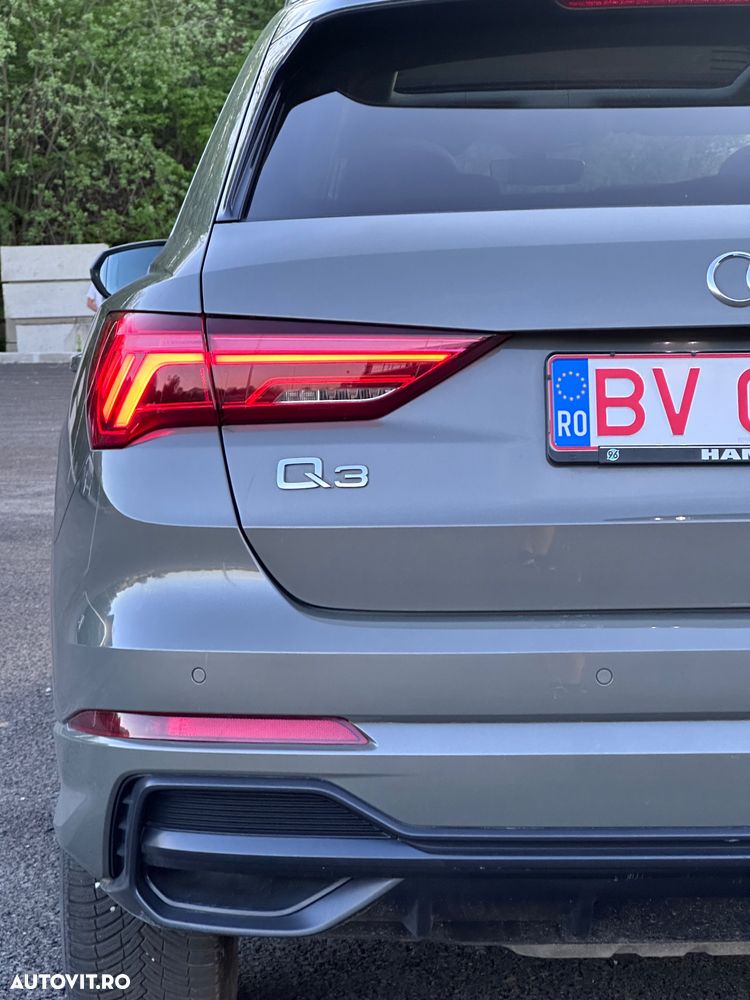 Audi Q3 40 TFSI quattro S tronic S line - 33