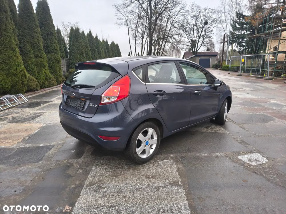 Ford Fiesta 1.25 Ambiente - 8