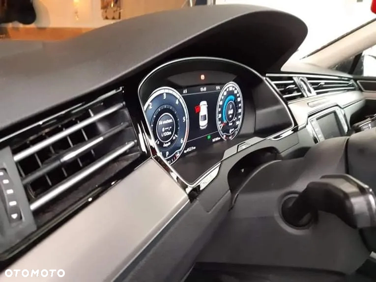 Volkswagen Passat 2.0 TDI BMT Highline DSG - 5