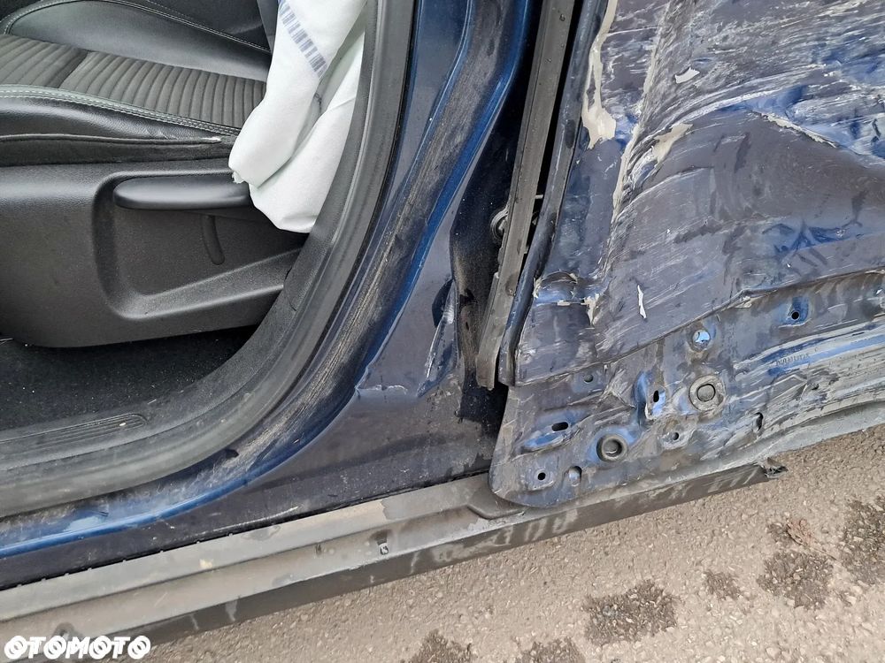 Renault Grand Scenic - 13