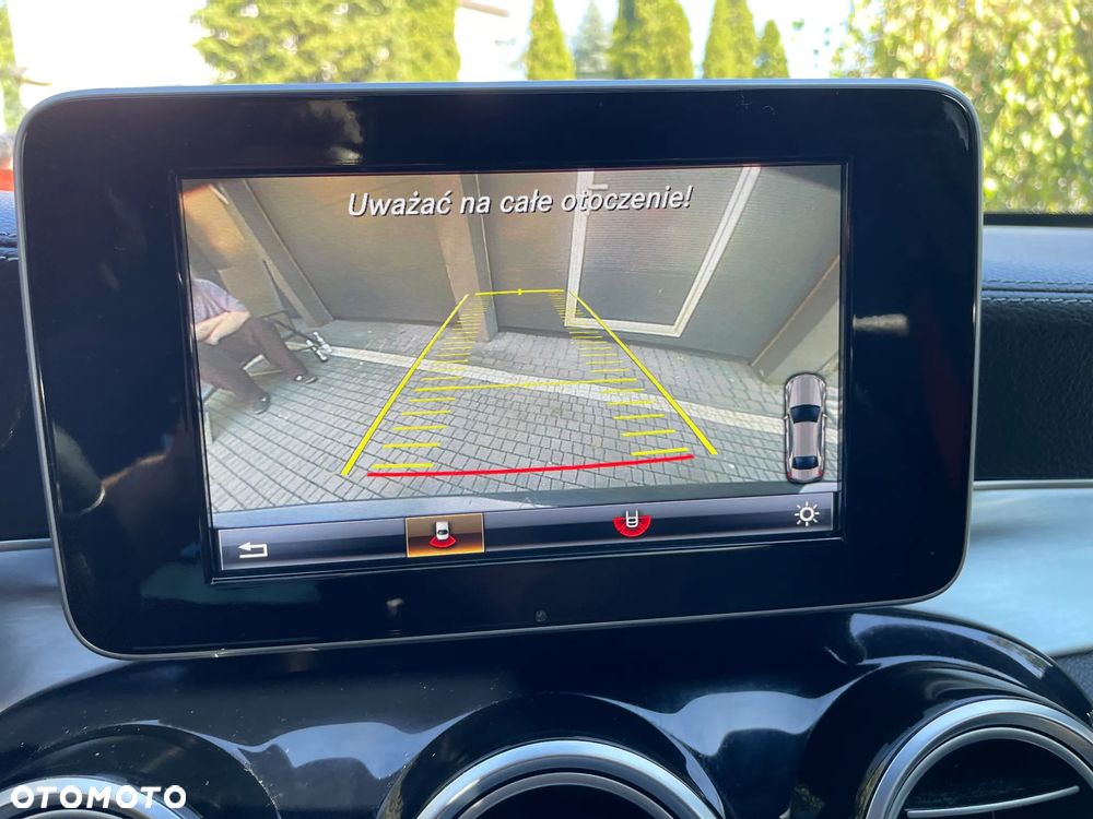 Mercedes-Benz Klasa C AMG 43 4-Matic - 24