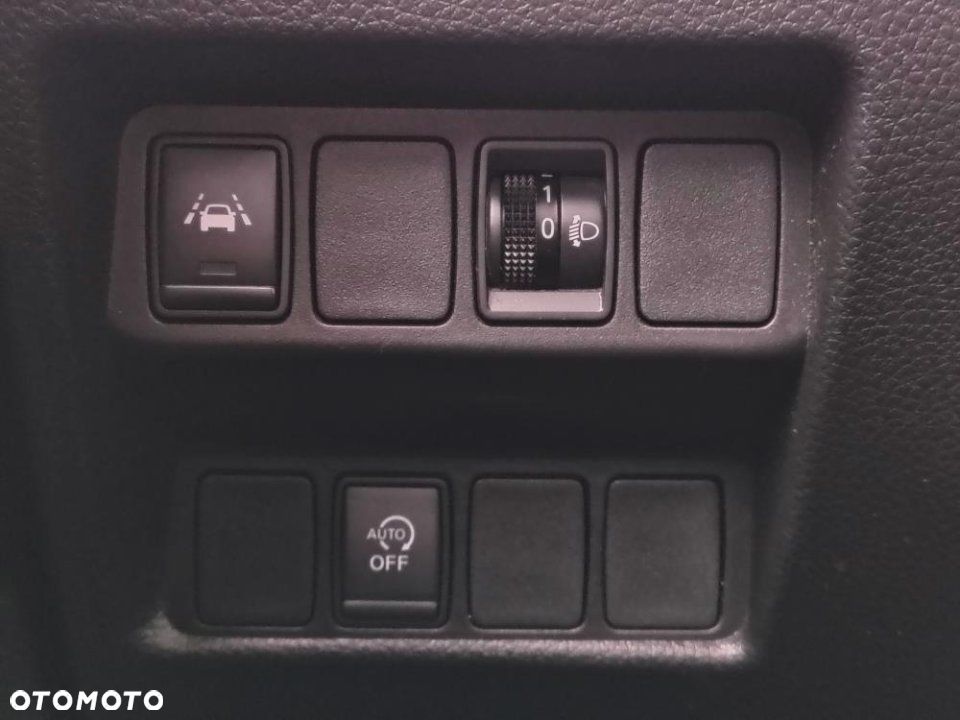 Nissan Qashqai - 33
