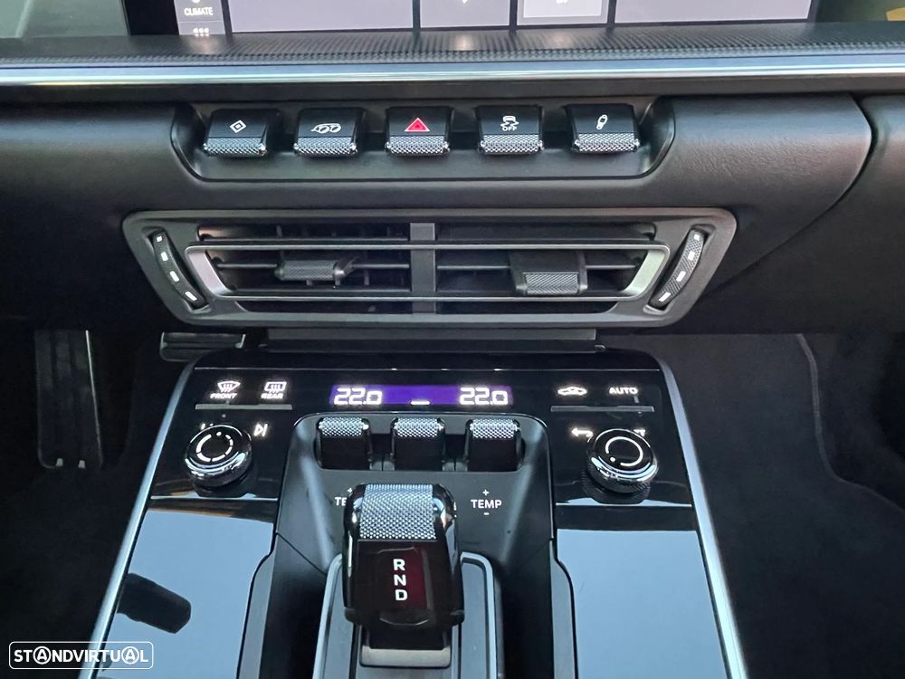 Porsche 911 (992) Carrera 4S PDK - 24