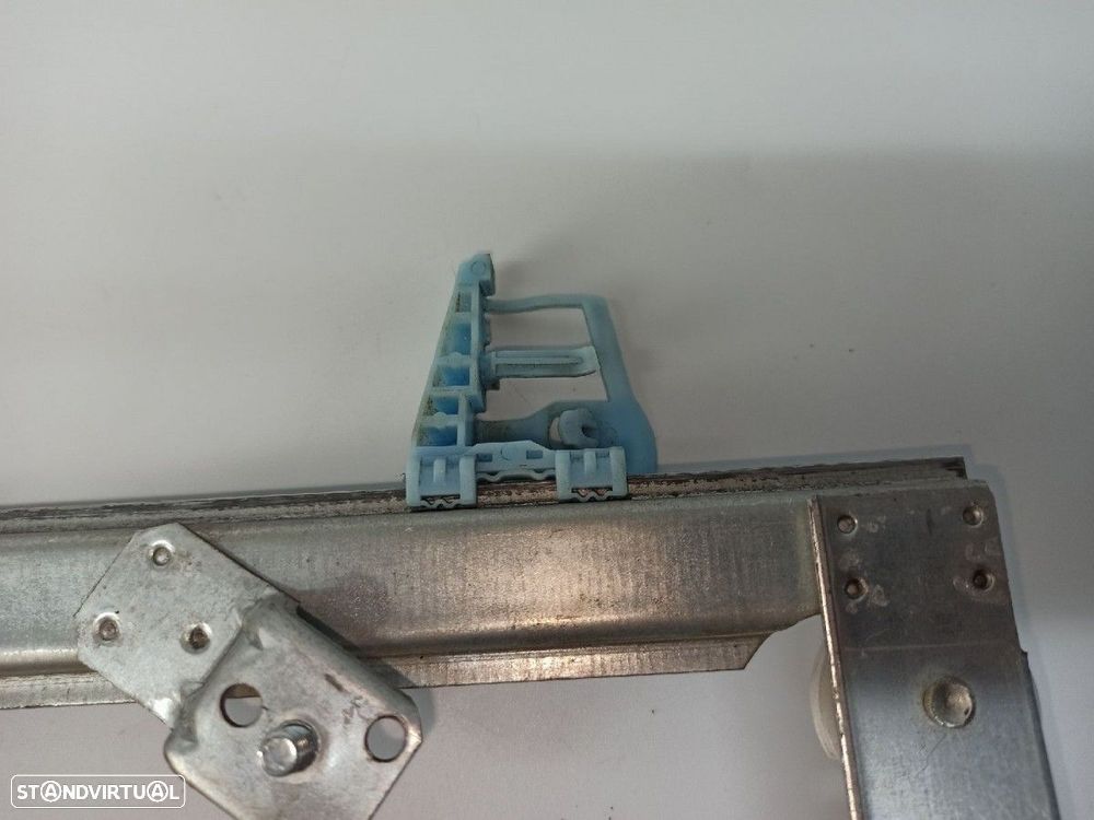 ELEVADOR FRENTE ESQUERDO RENAULT SCENIC II CONFORT AUTHENTIQUE - 4