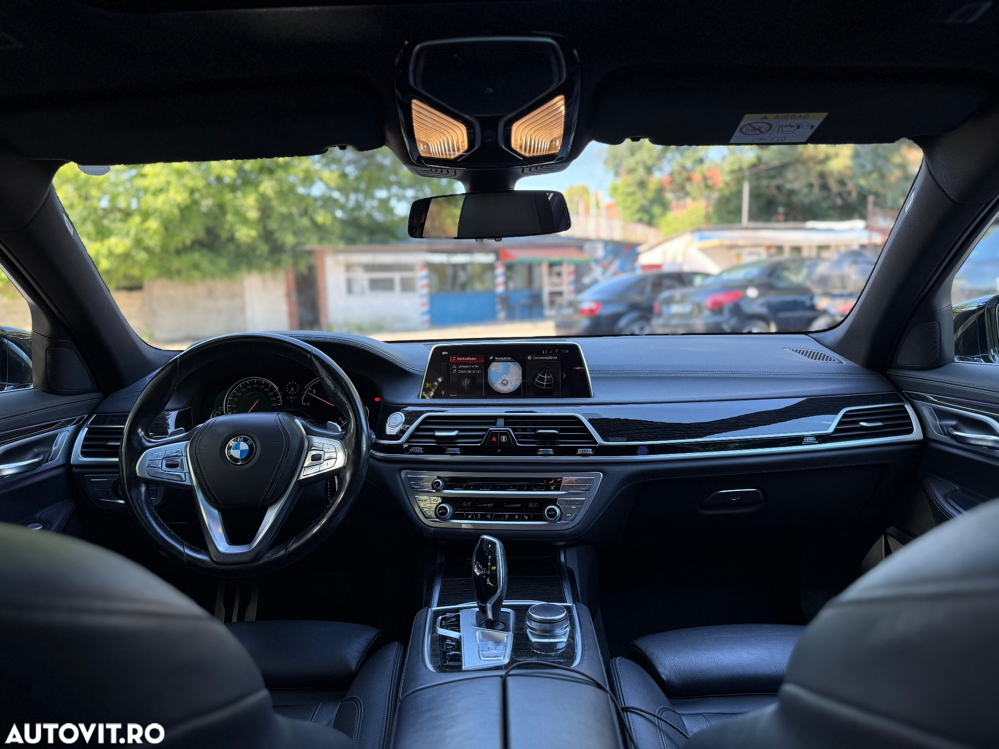 BMW Seria 7 730d xDrive - 11