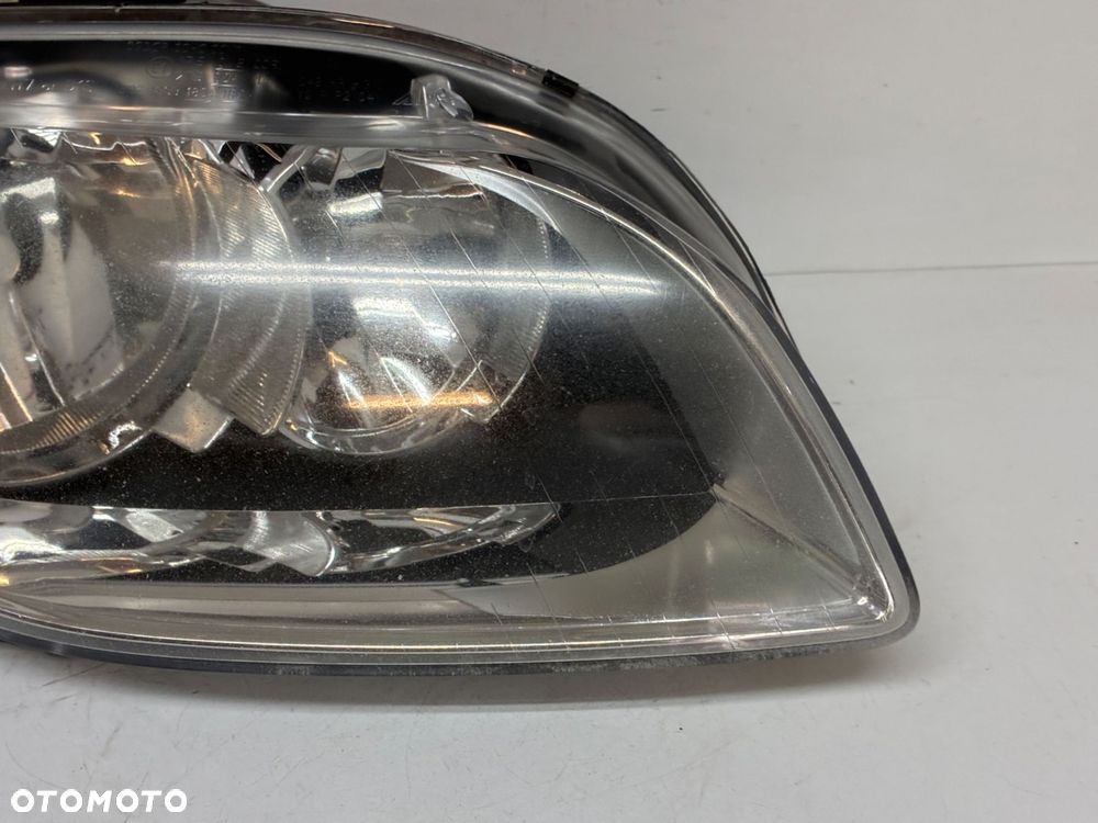 AUDI A4 B7 LAMPA PRZÓD PRZEDNIA PRAWA  MIGACZ EUROPA 8E0941004AJ - 5