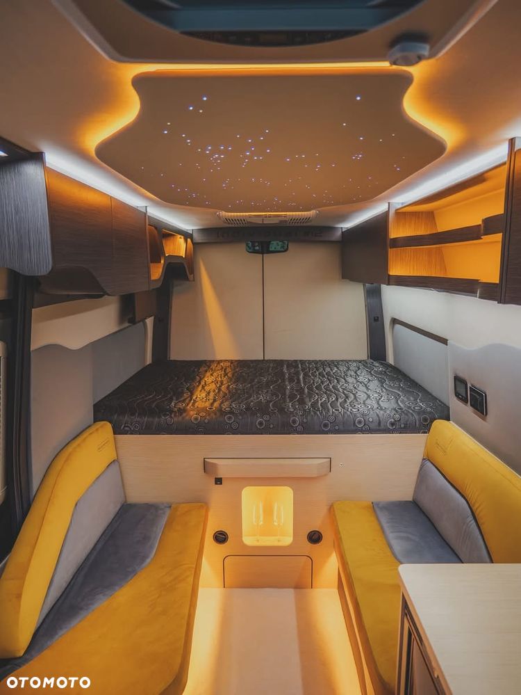 Mercedes-Benz SPRINTER - 10