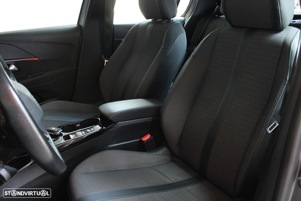 Peugeot e-208 50 kWh Allure - 39