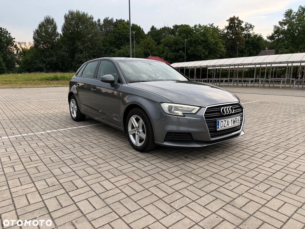 Audi A3 Sportback 30 TFSI - 1