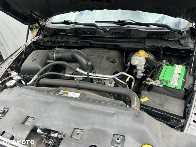 Dodge RAM - 6