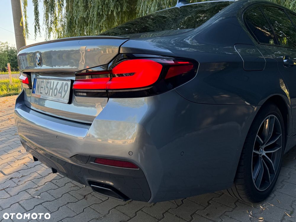 BMW Seria 5 530i xDrive mHEV M Sport sport - 15