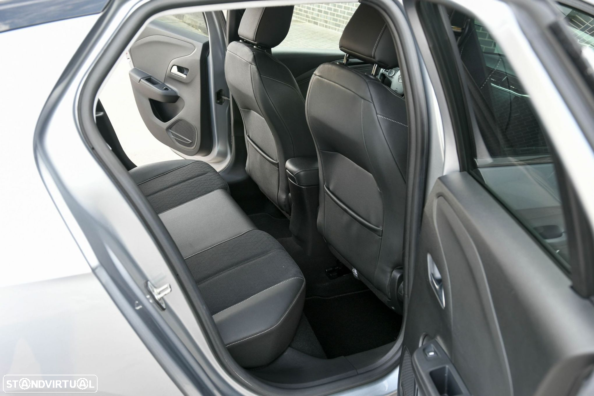 Opel Corsa 1.2 T Elegance - 22