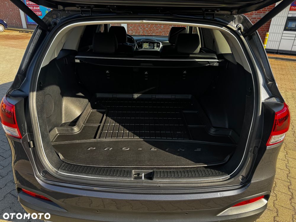 Kia Sorento 2.2 CRDi AWD Platinum Edition - 6