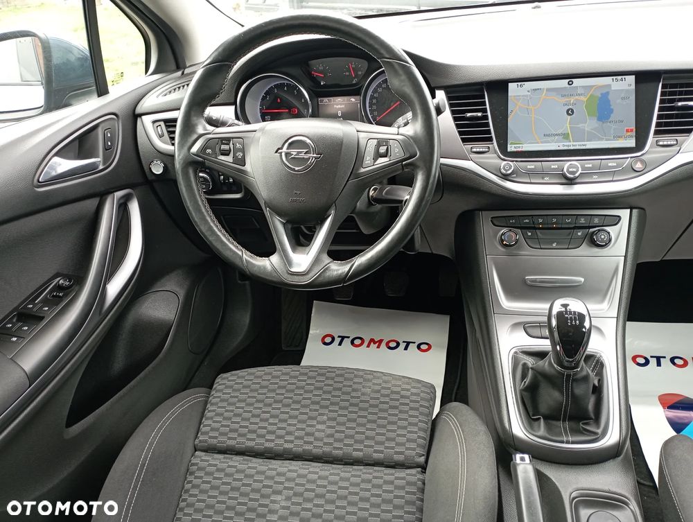 Opel Astra - 8