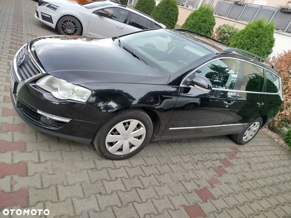 Volkswagen Passat 2.0 TDI Comfortline - 1